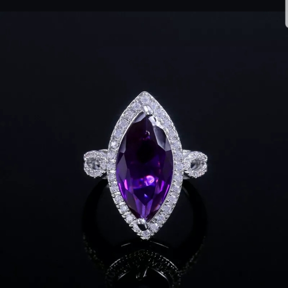 NEW sterling silver oval cut amethyst ring - Picture 4 of 5